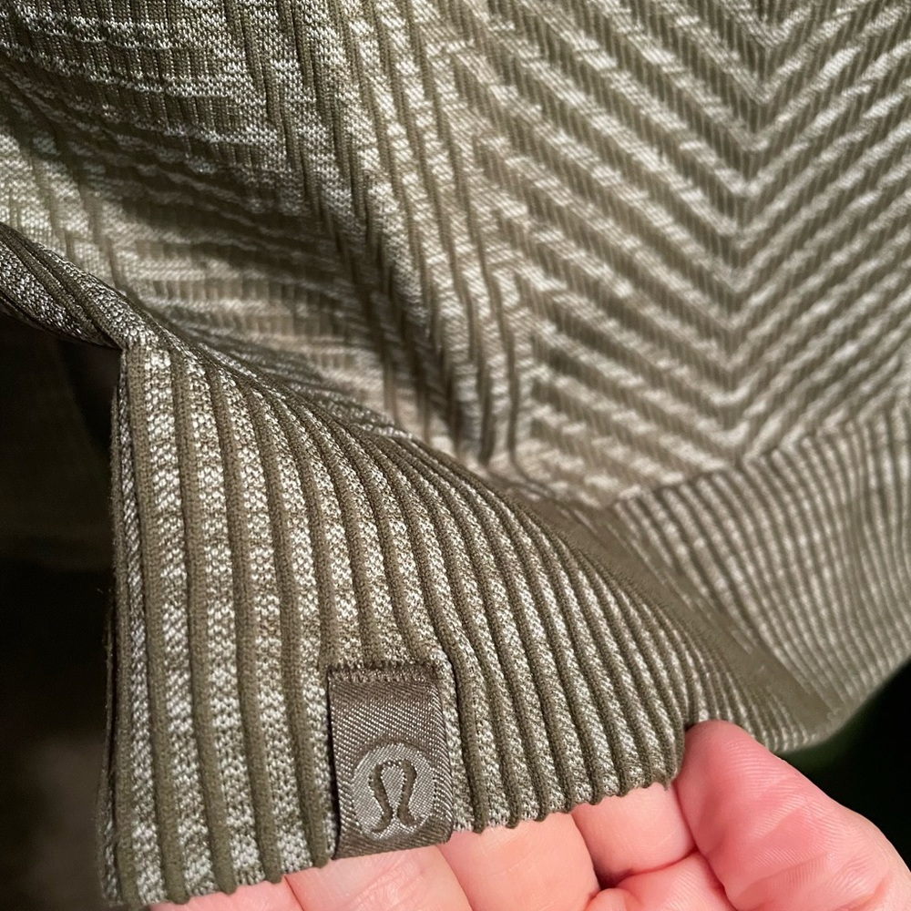 Lululemon Rest Less Pullover Heathered Military Green Women’s Size 2 - Picture 7 of 13